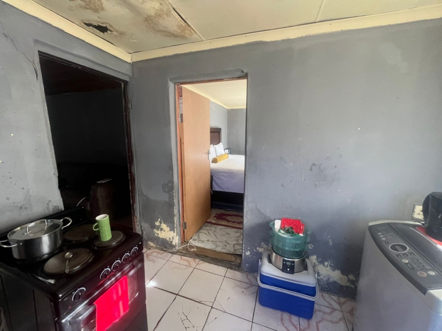 2 Bedroom Property for Sale in Kwazakhele Eastern Cape